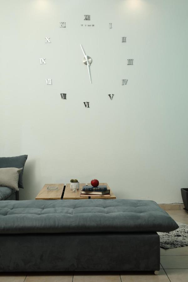 Nikea apartment near Piraeus port&metro st Exterior foto